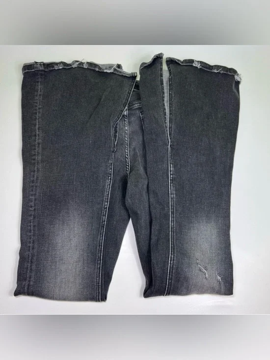 FLYING MONKEY - MID-RISE FLARE W/ EXPOSED BUTTON FLY & SLIT size 24 - Picture 9 of 10